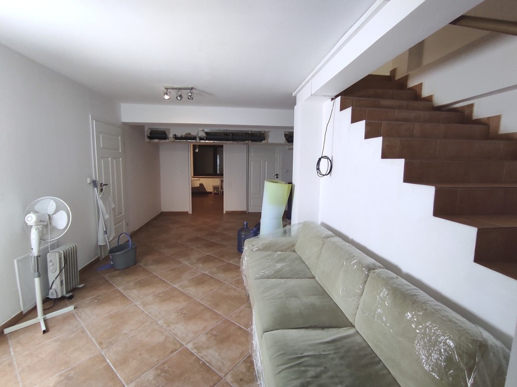 Commercial space Rent Warszawa Wawer